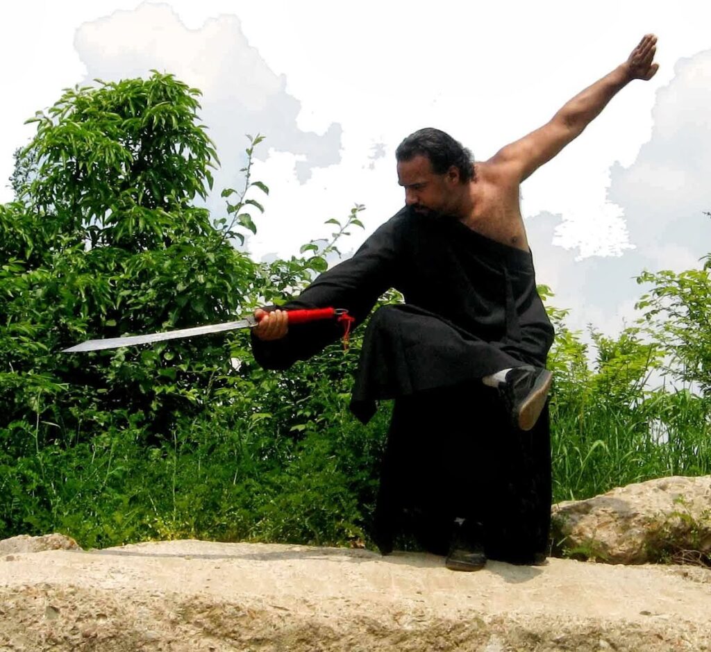 He Shan Shen Black Mountain Spirit School of Chinese Kung Fu